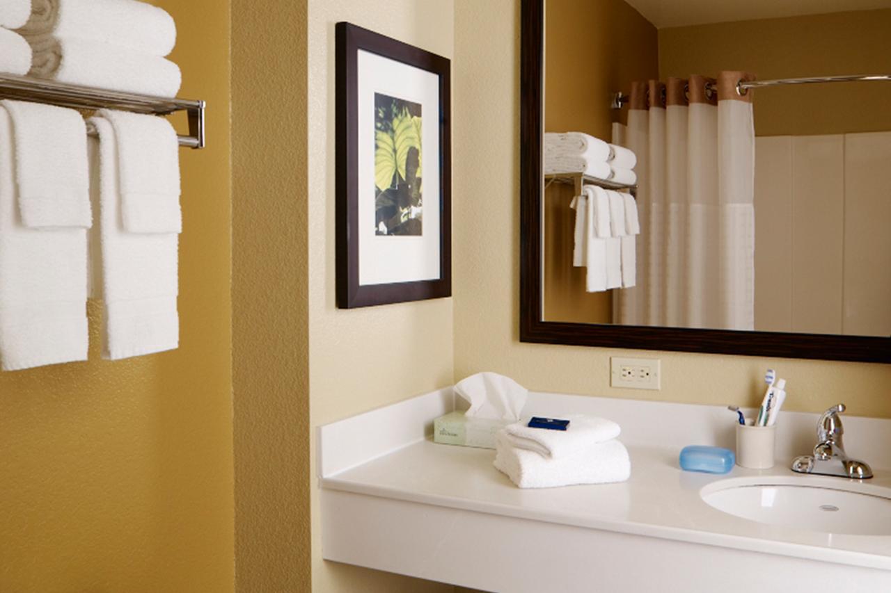 Extended Stay America Select Suites - Greensboro - Wendover Ave - Big Tree Way Exteriör bild